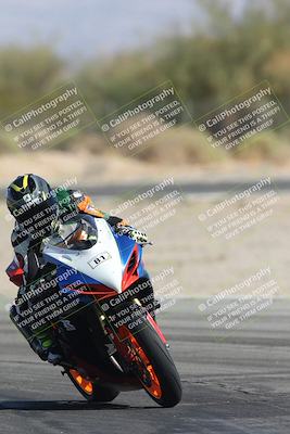 media/Oct-30-2025-Racers Edge (Thu) [[dabbdaf680]]/3-B Group/Session 2 Turn 2/